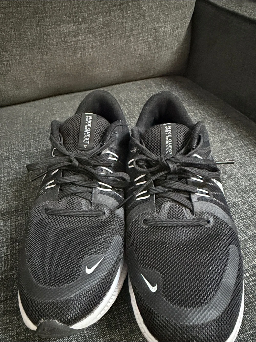 Nike Black and White Running Shoe with Striped Swoosh - Picture 2 of 5